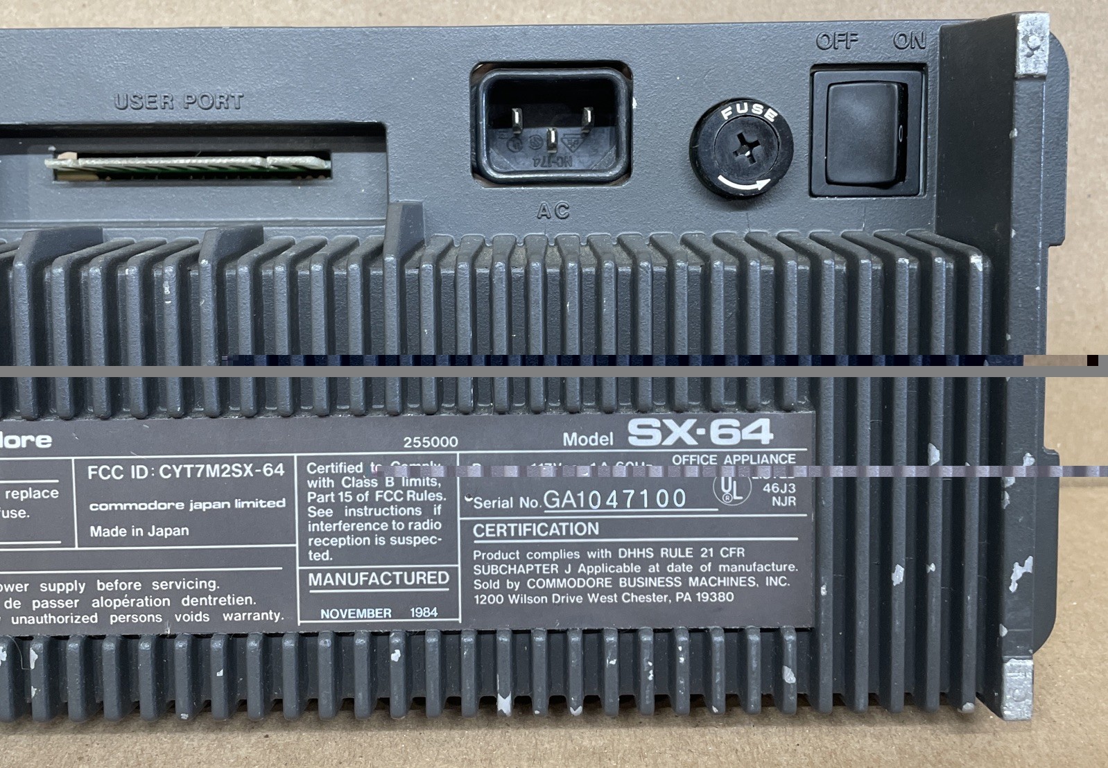 Heatsink Commodore SX-64 + component Connector MDK 43V-0PCB | UNTESTED
