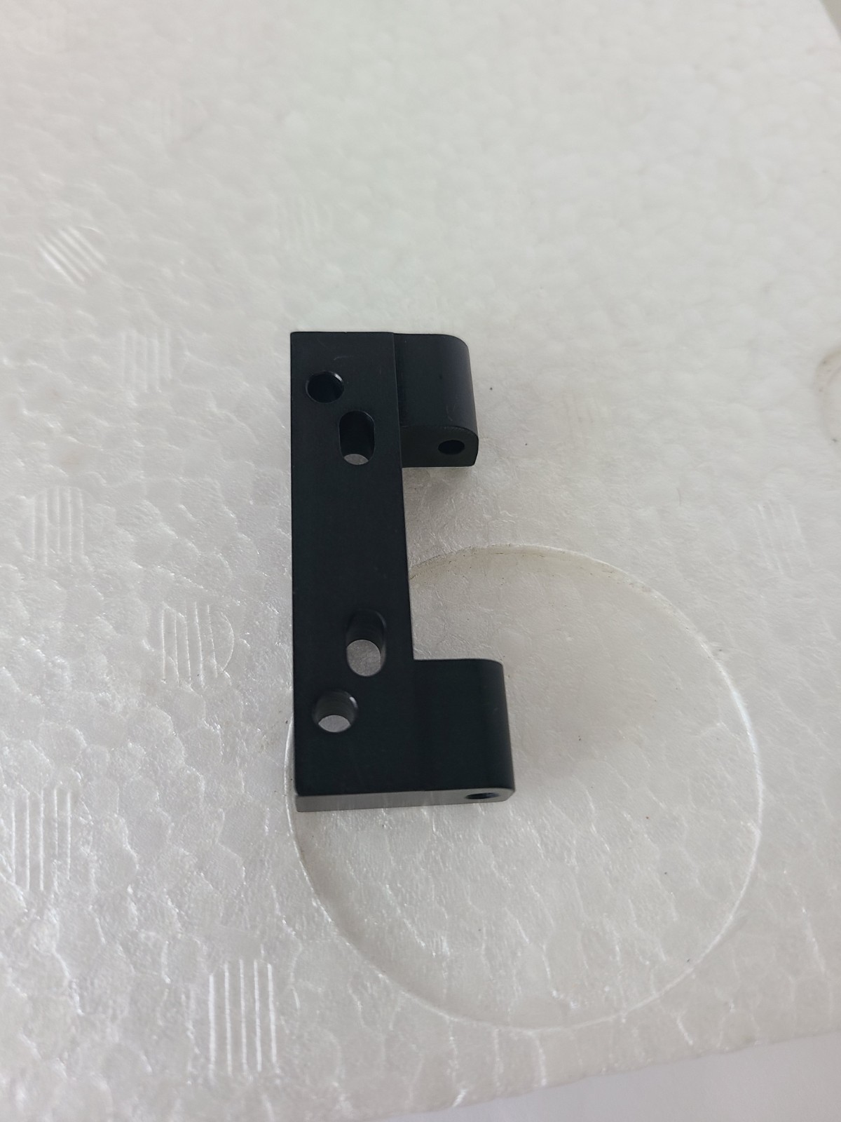 Genmark Aut. Part #950132123 Rev A 3507 GNK, Extension Bracket, NOS, Open Box