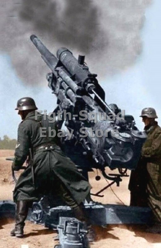 WW2 Picture Photo German Flak 88 firing at Soviet troop 5965