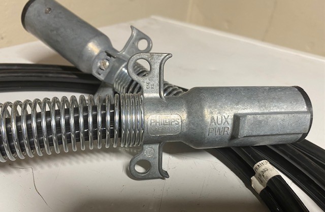 PHILLIPS 2 Pole Auxiliary power cable 4 gauge Straight 12'