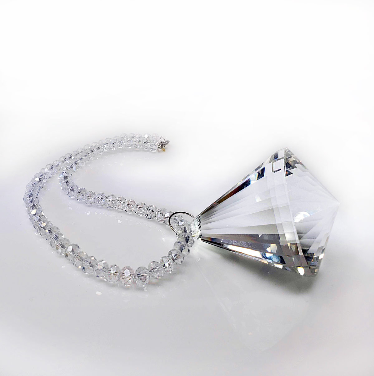Diamond Bling Rear View Mirror Hanging Car Charm Chandelier Suncatcher Ornament