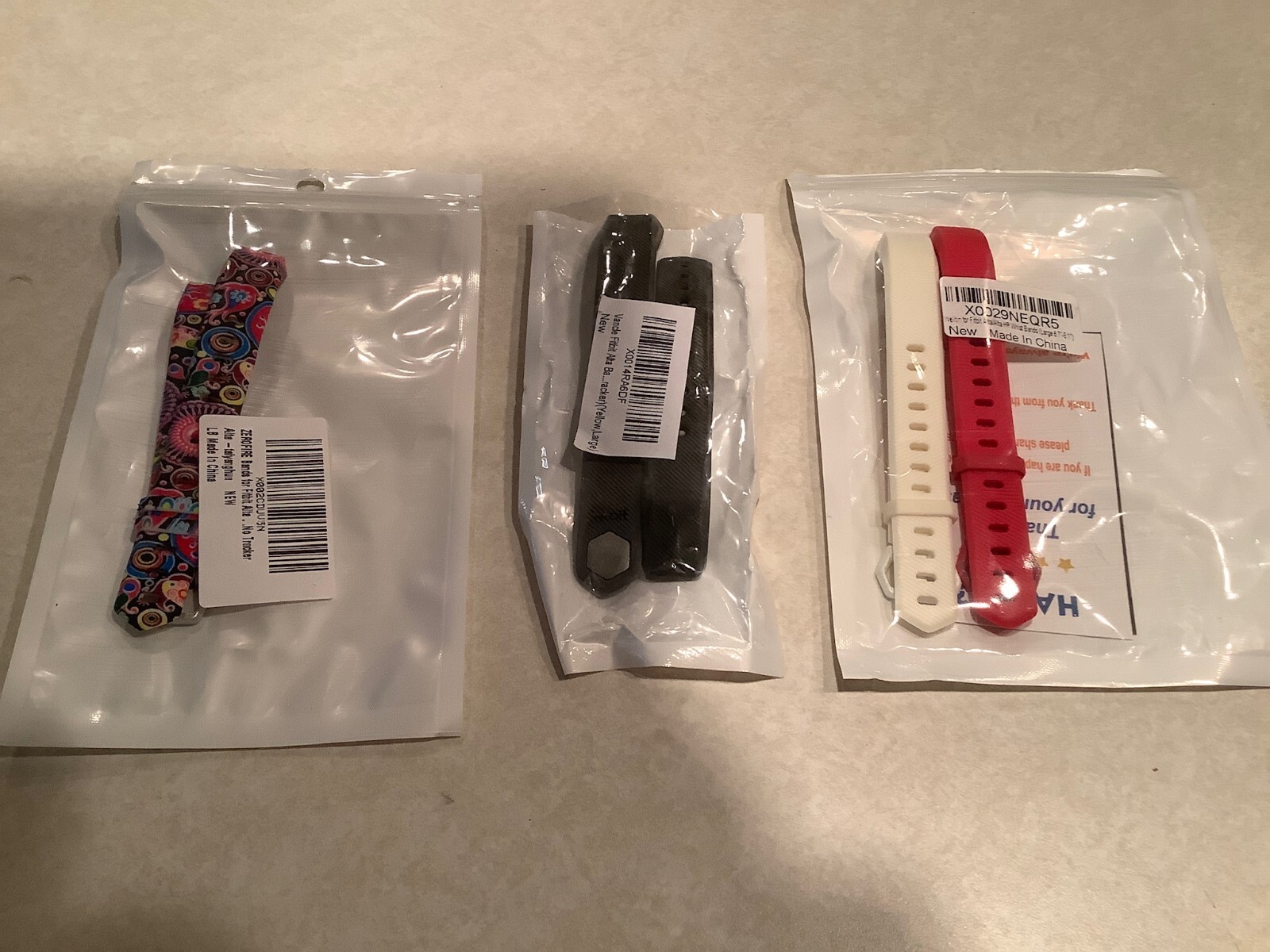 FitBit Alta NEW wrist bands,Large, LOT of 4 in package