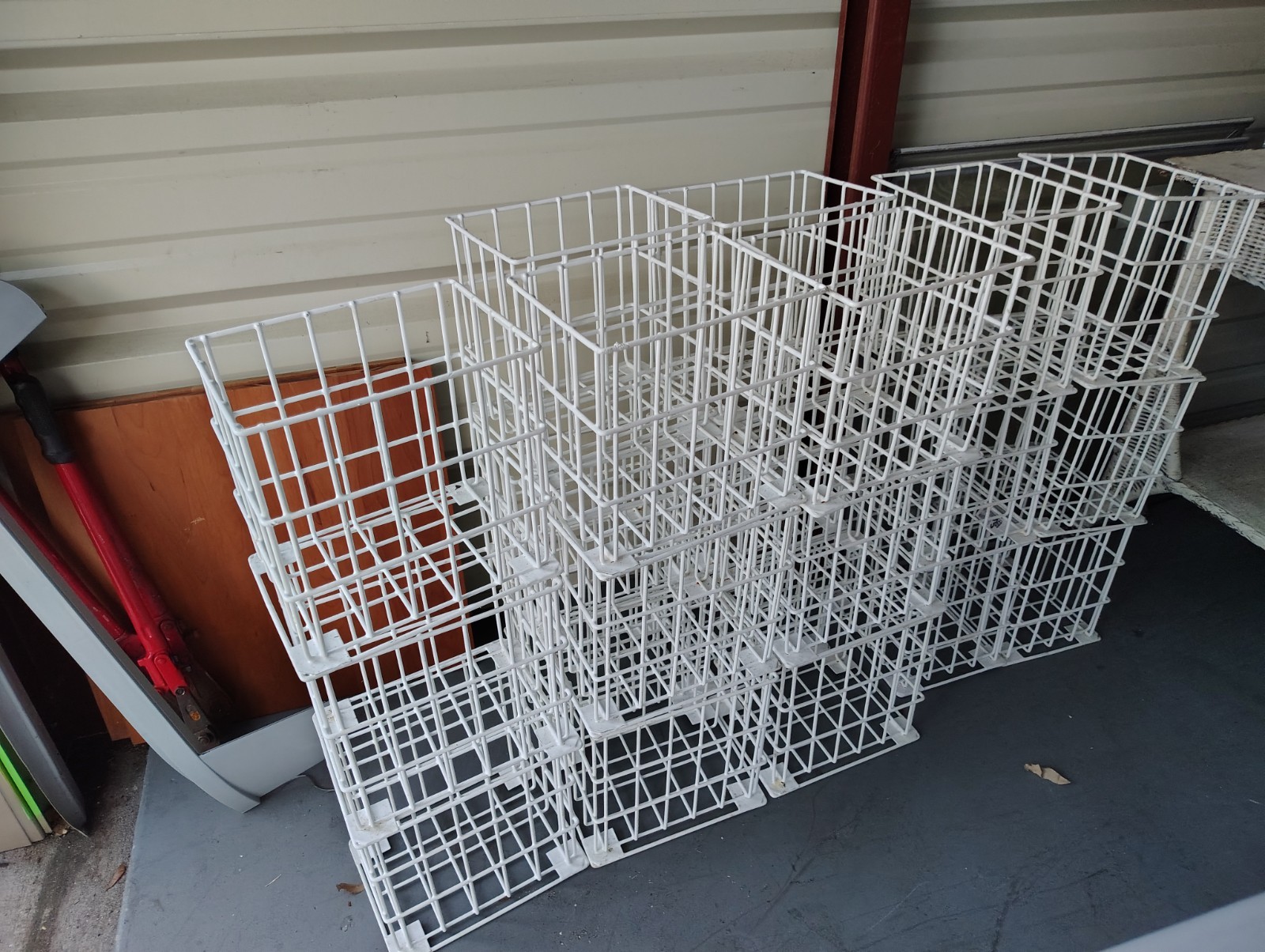 Vinyl Coated Stackable Industrial Freezer Crate Wire Basket 13x12x9.5 Commercial