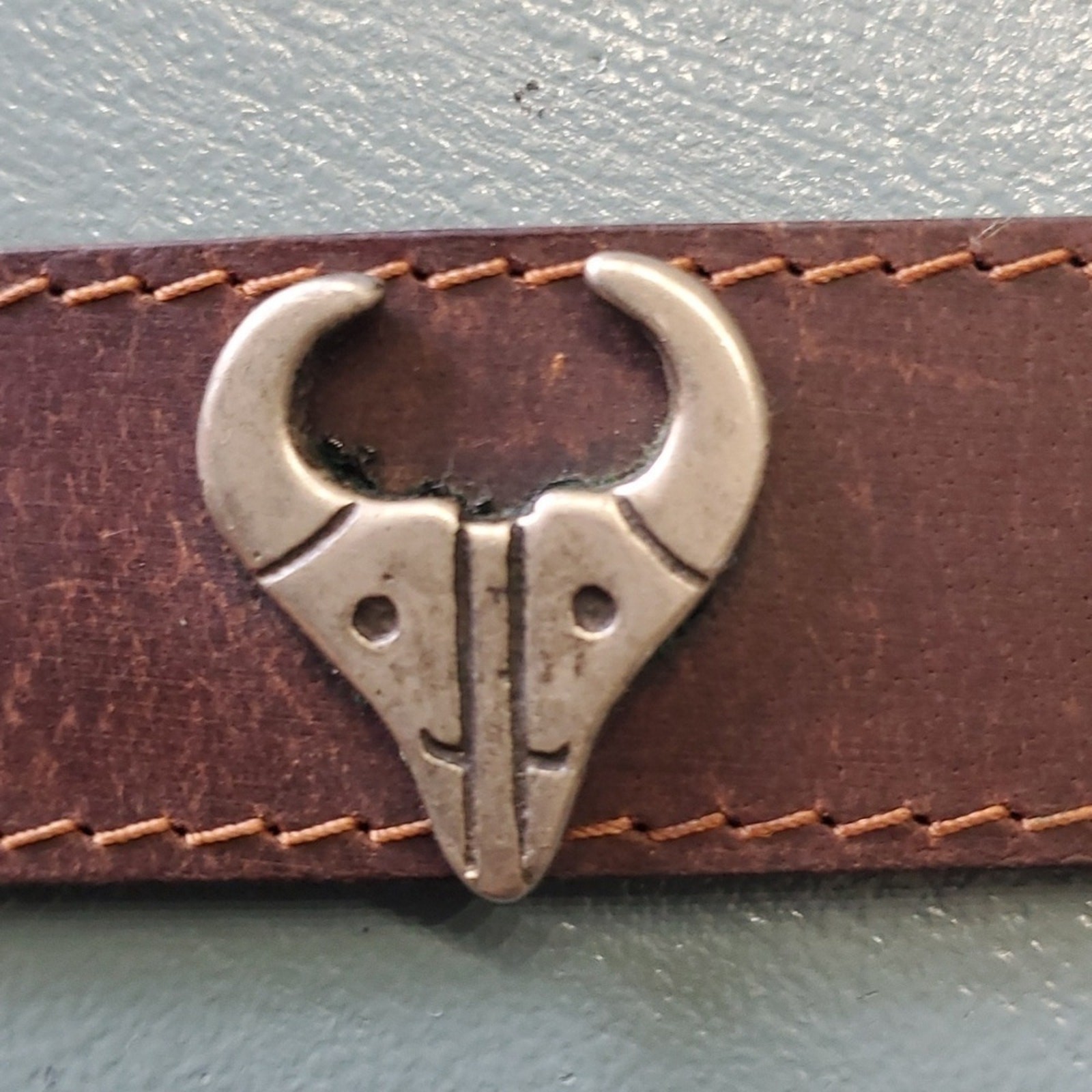Sunbelt, genuine leather. Medium belt. Southwestern Sty. Silver animals.