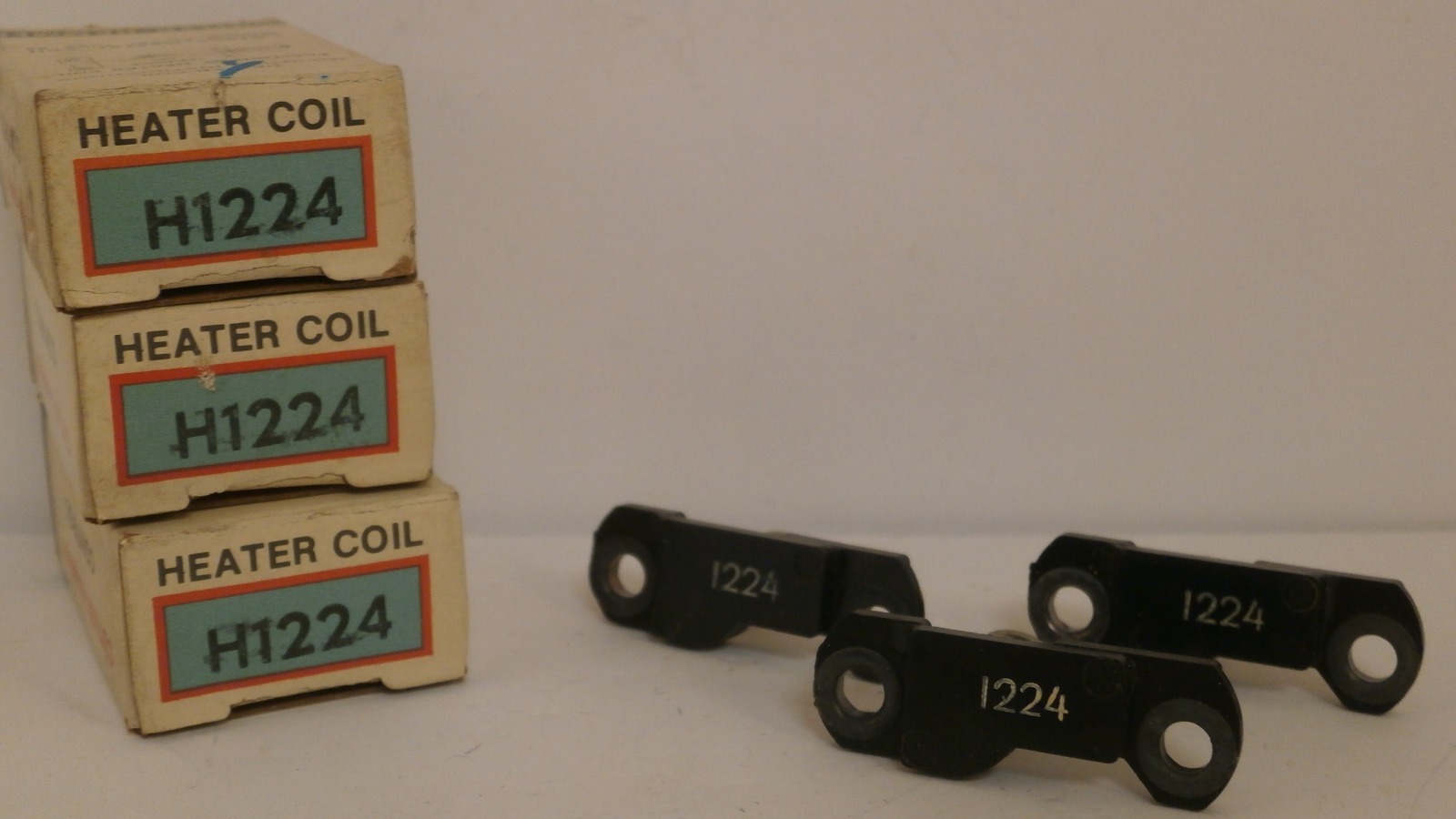 CUTLER HAMMER *SET OF 3* HEATER COILS  H1224  *NEW SURPLUS IN BOX*