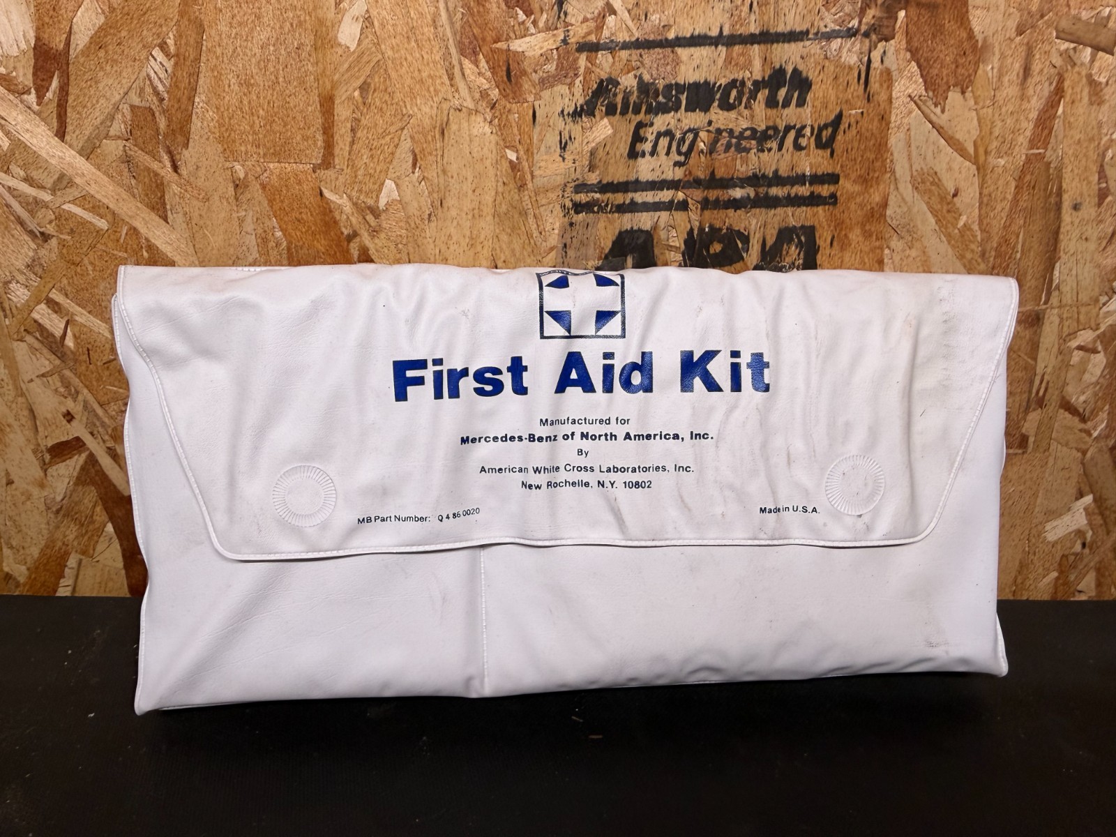Mercedes Benz OEM First AID Kit White Cross 1993 W140
