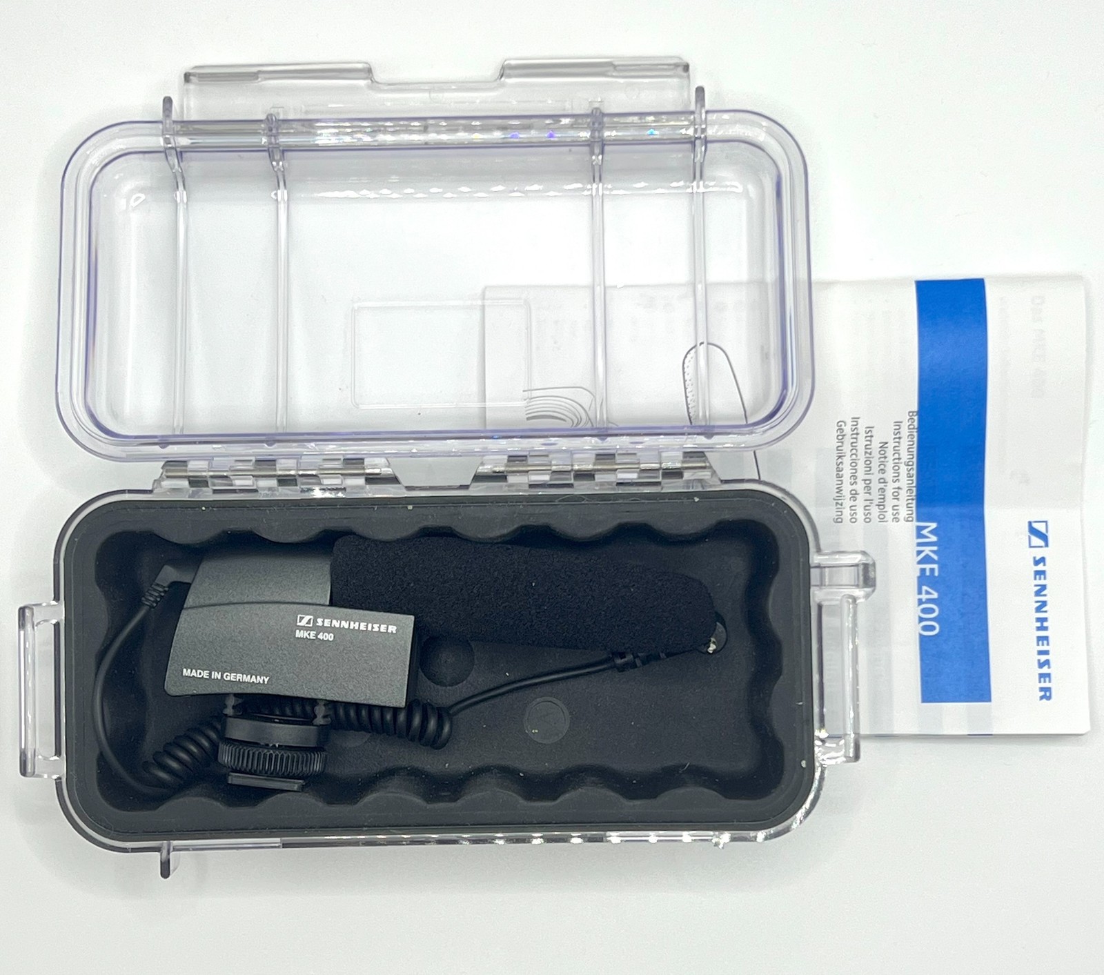 Sennheiser MKE 400 Compact Video Camera Shotgun Microphone with Hard Case