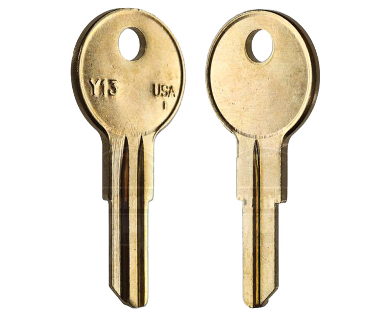 2 Dee Zee Tool box Keys Cut to Your key Code: CH501 - CH550 By a LOCKSMITH