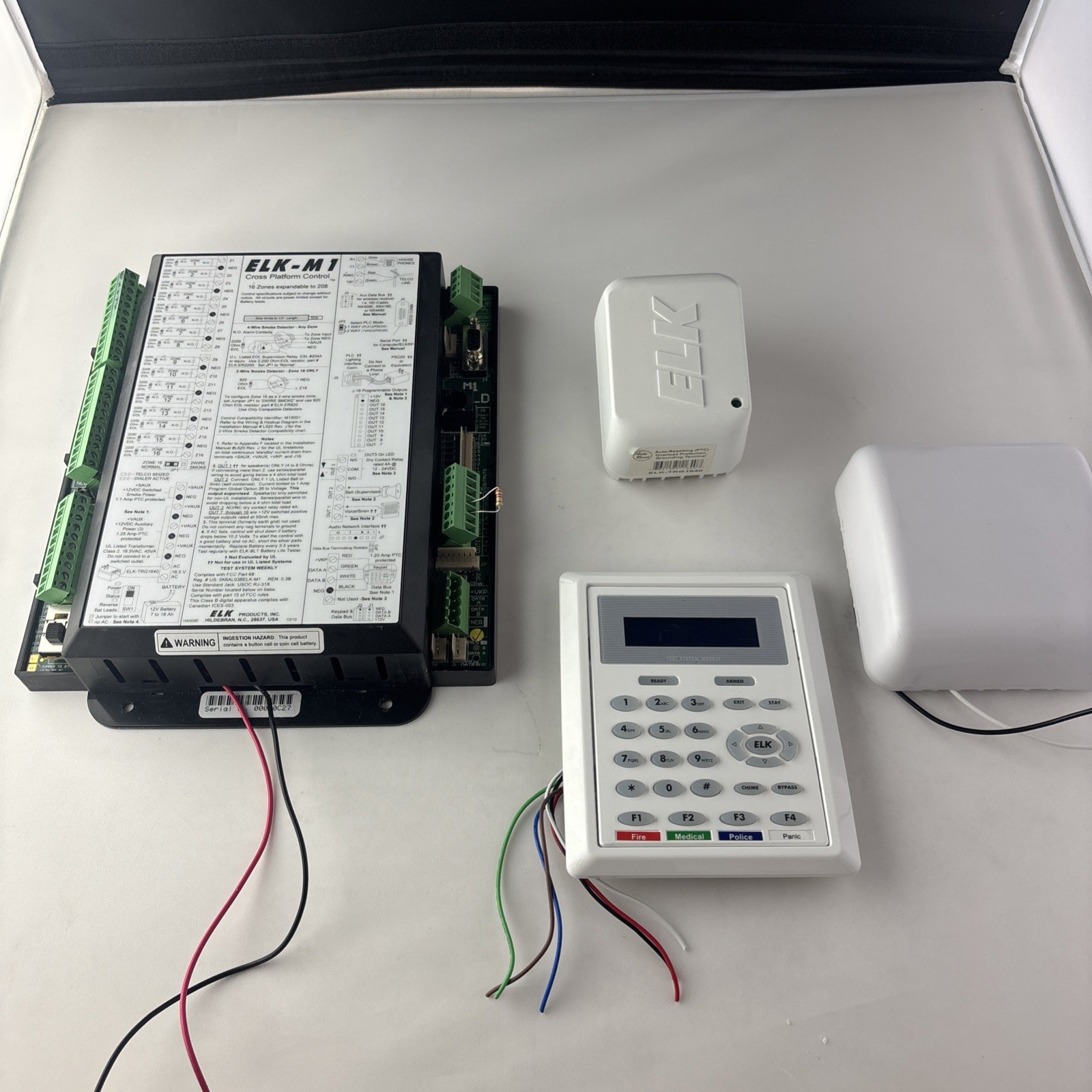 ELK ELK-M1GSYS4S M1G Gold Control Kit And M1KP2 Keypad ELK TRANSFORMER AND BELL