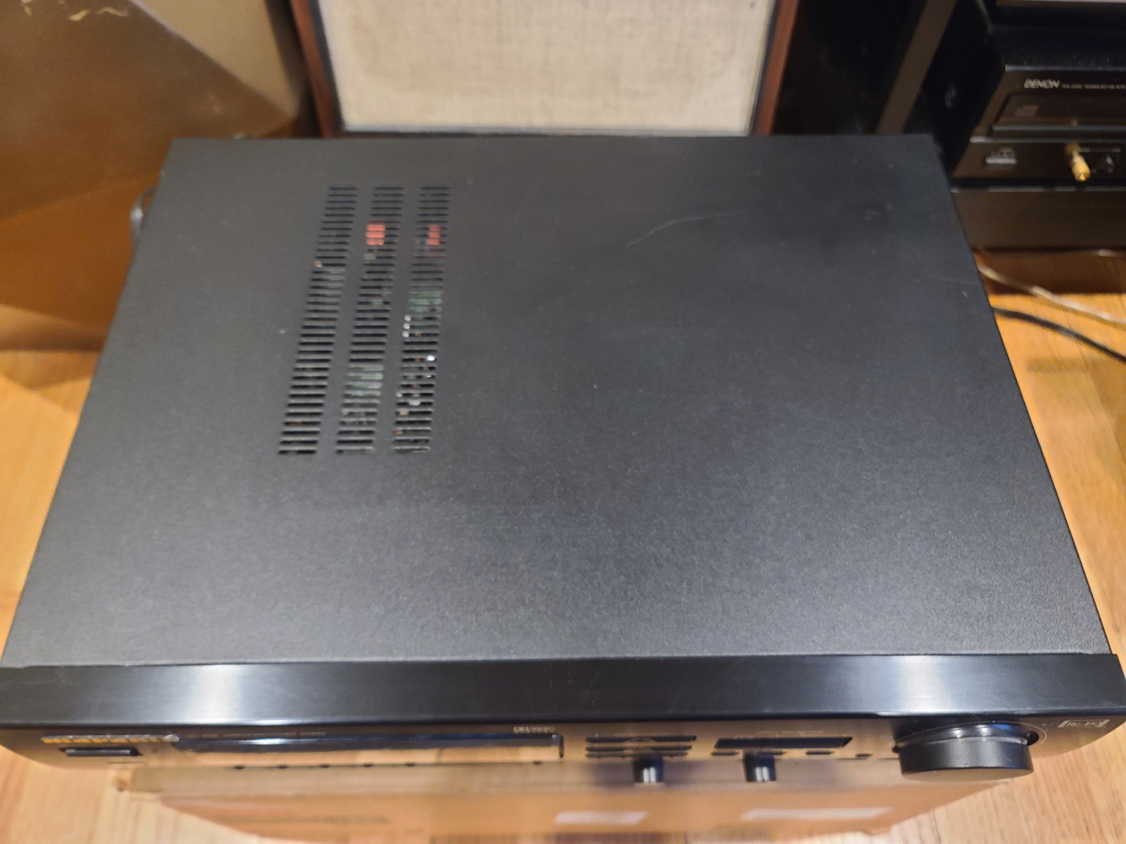 Marantz AV Preamplifier/Tuner AV550 Japan