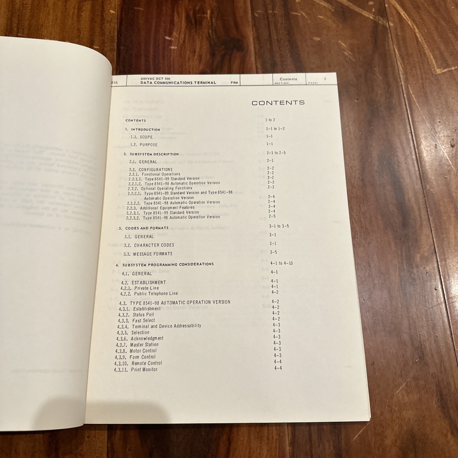 Univac DCT 500 Data Communications Terminal Programmers Reference