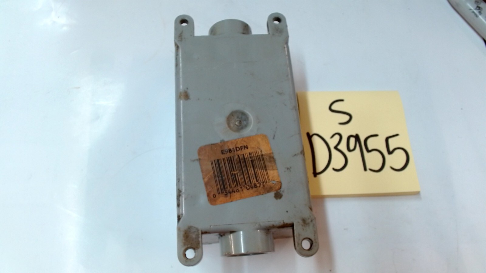 E981DFN Outlet Box