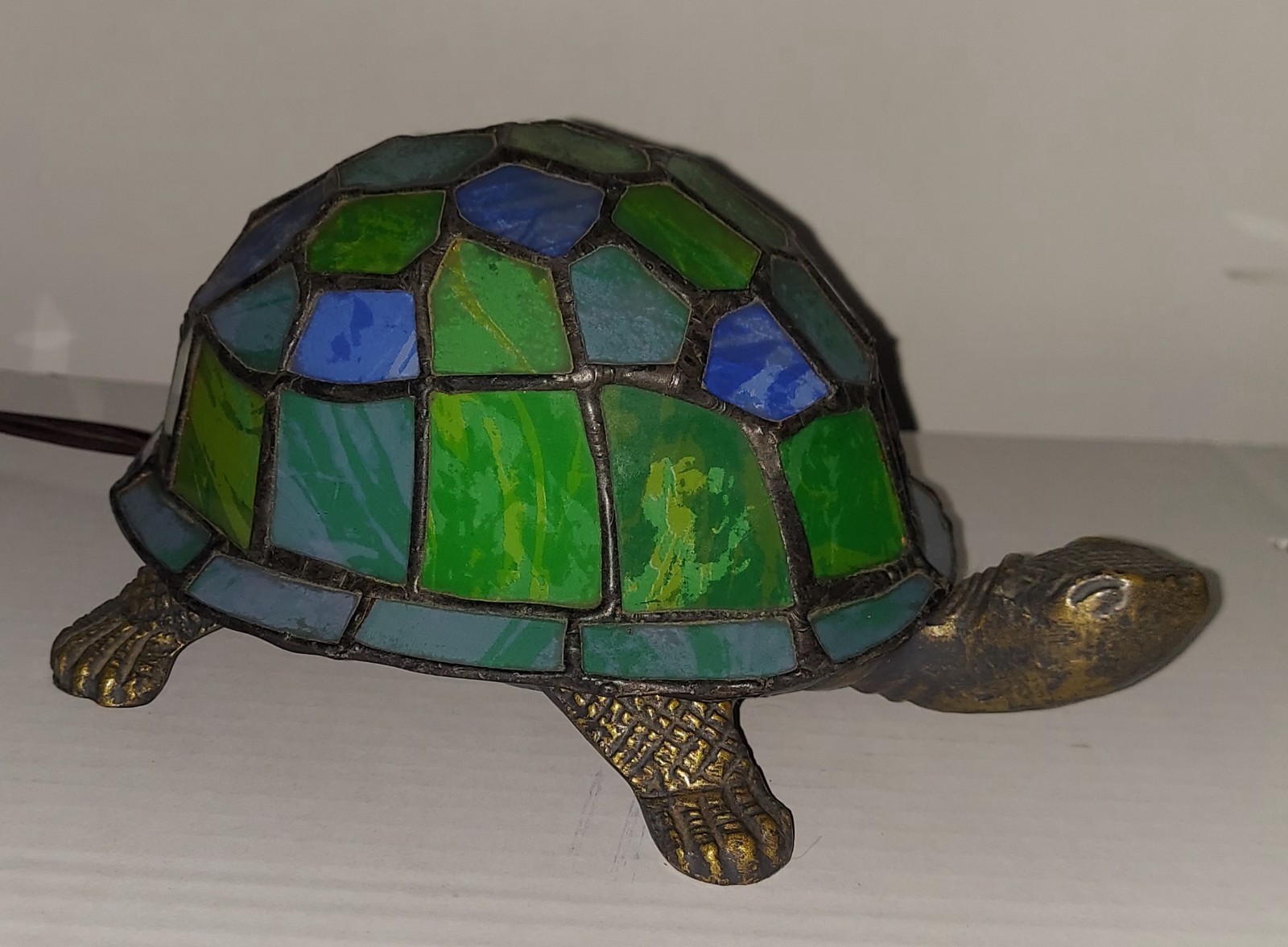 Tiffany-Style Stained Glass Turtle, Accent / Night Light