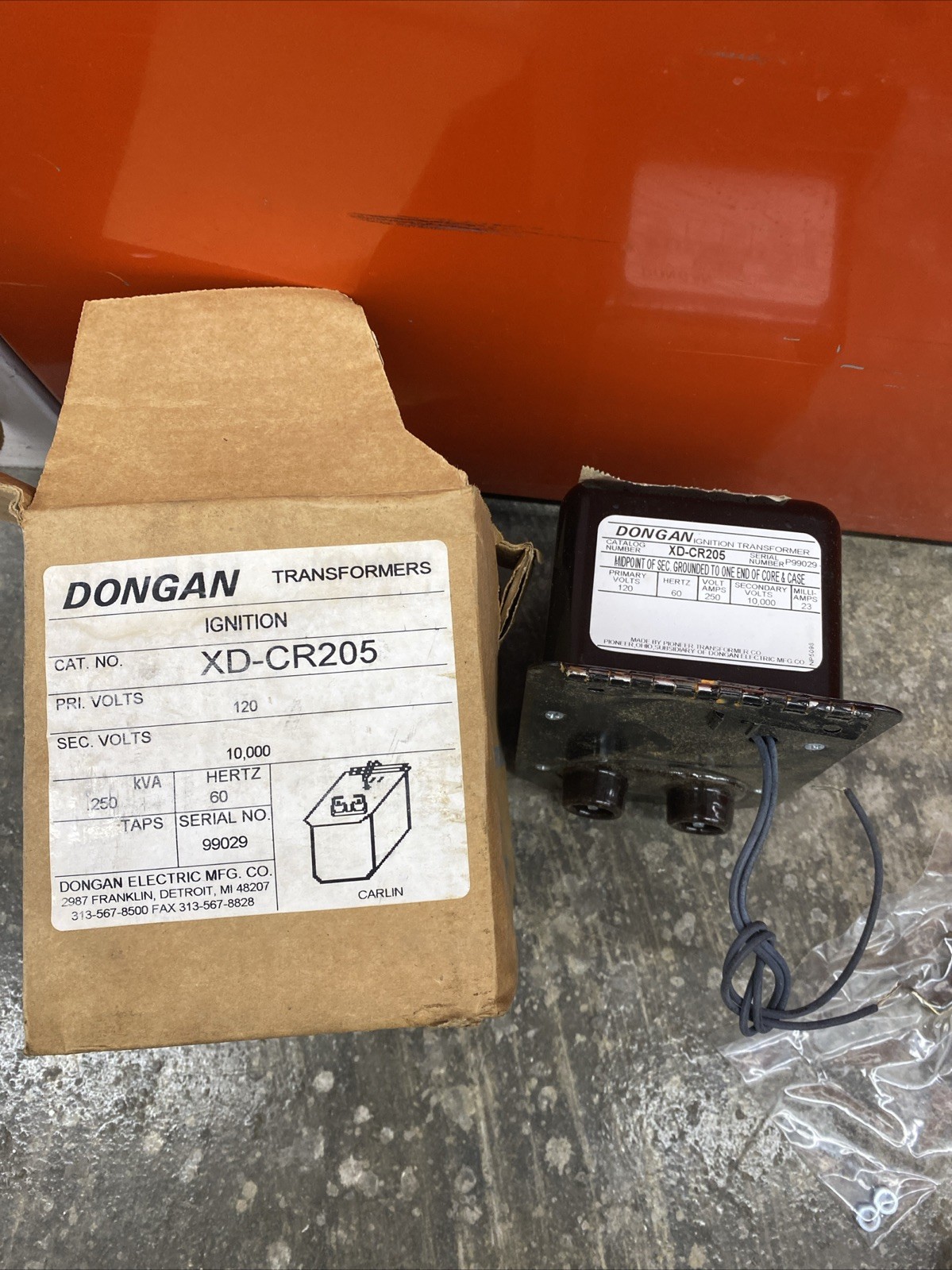 Dongan XD-CR205 Ignition Transformer 120V 60Hz  Carlin New