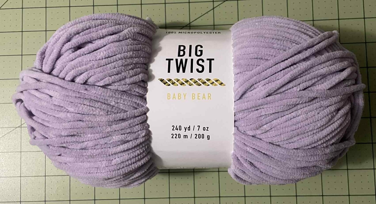 Joann Big Twist 1 skein Baby Bear Yarn LAVENDER   240 yds Bulky #5