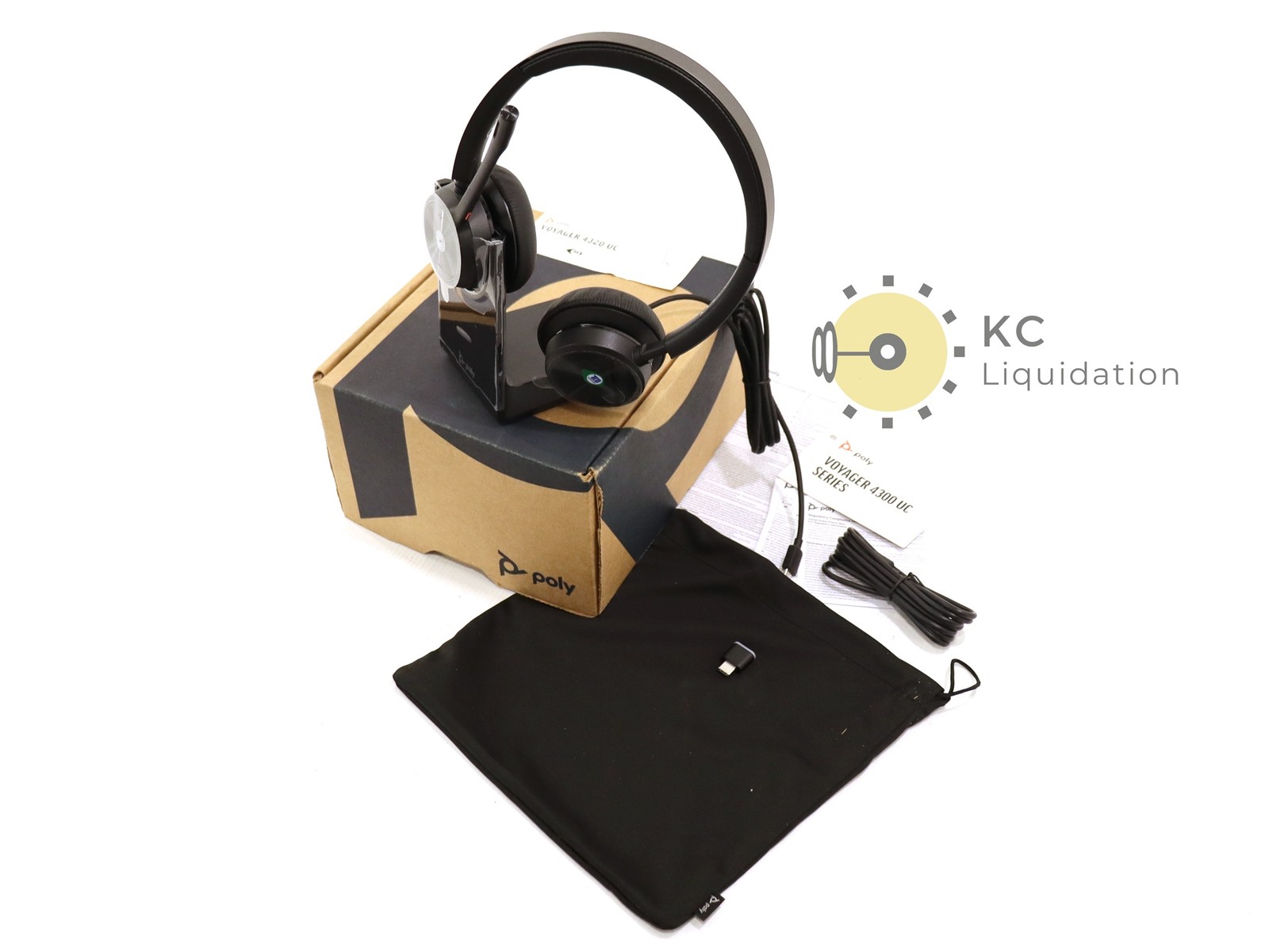 Poly Voyager 4320 UC USB-C HS +BT700 (77Z31AA) Headset + Base (Black)