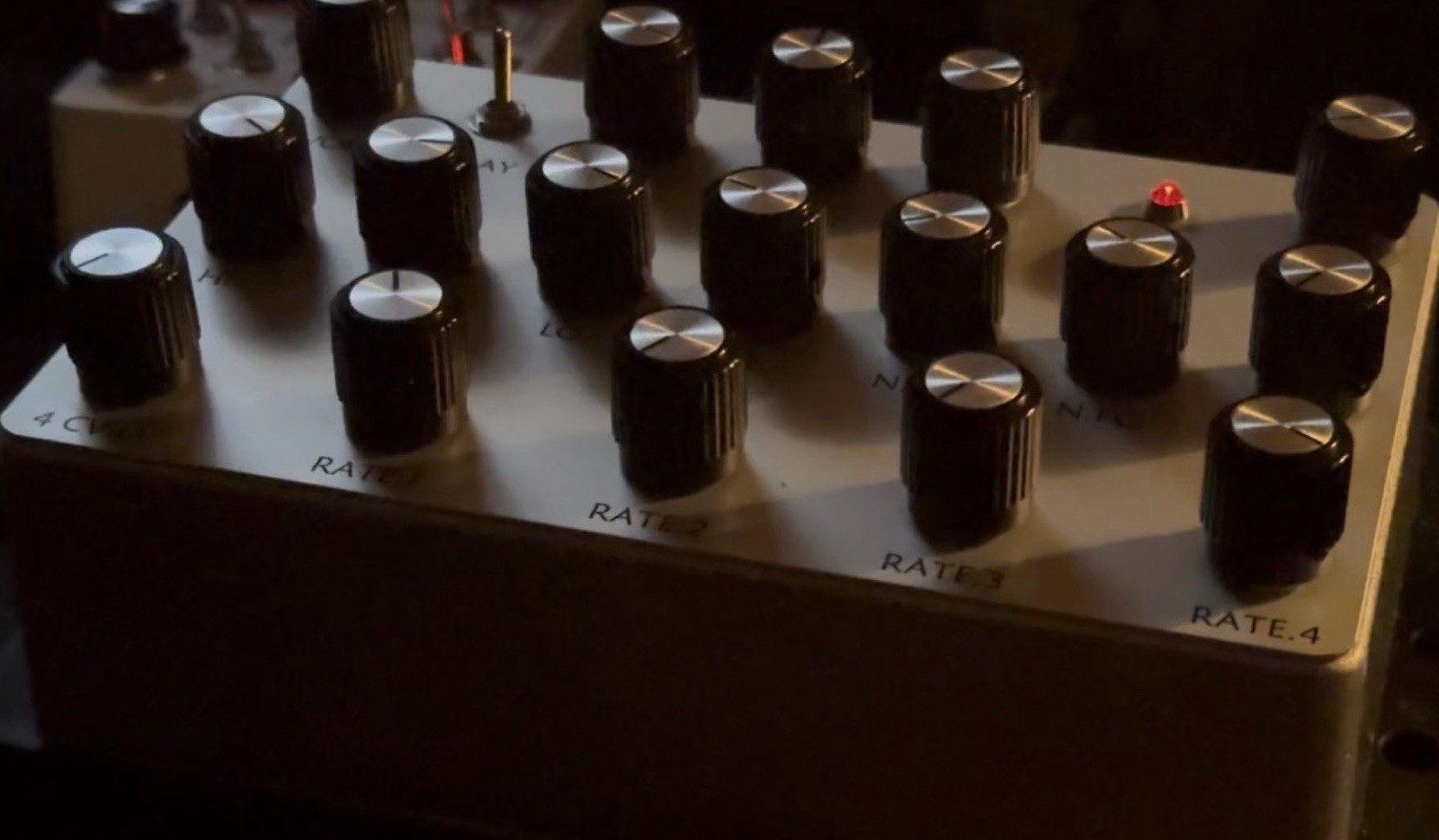 jmt synth RGS-COR-A analog noise / drone synth