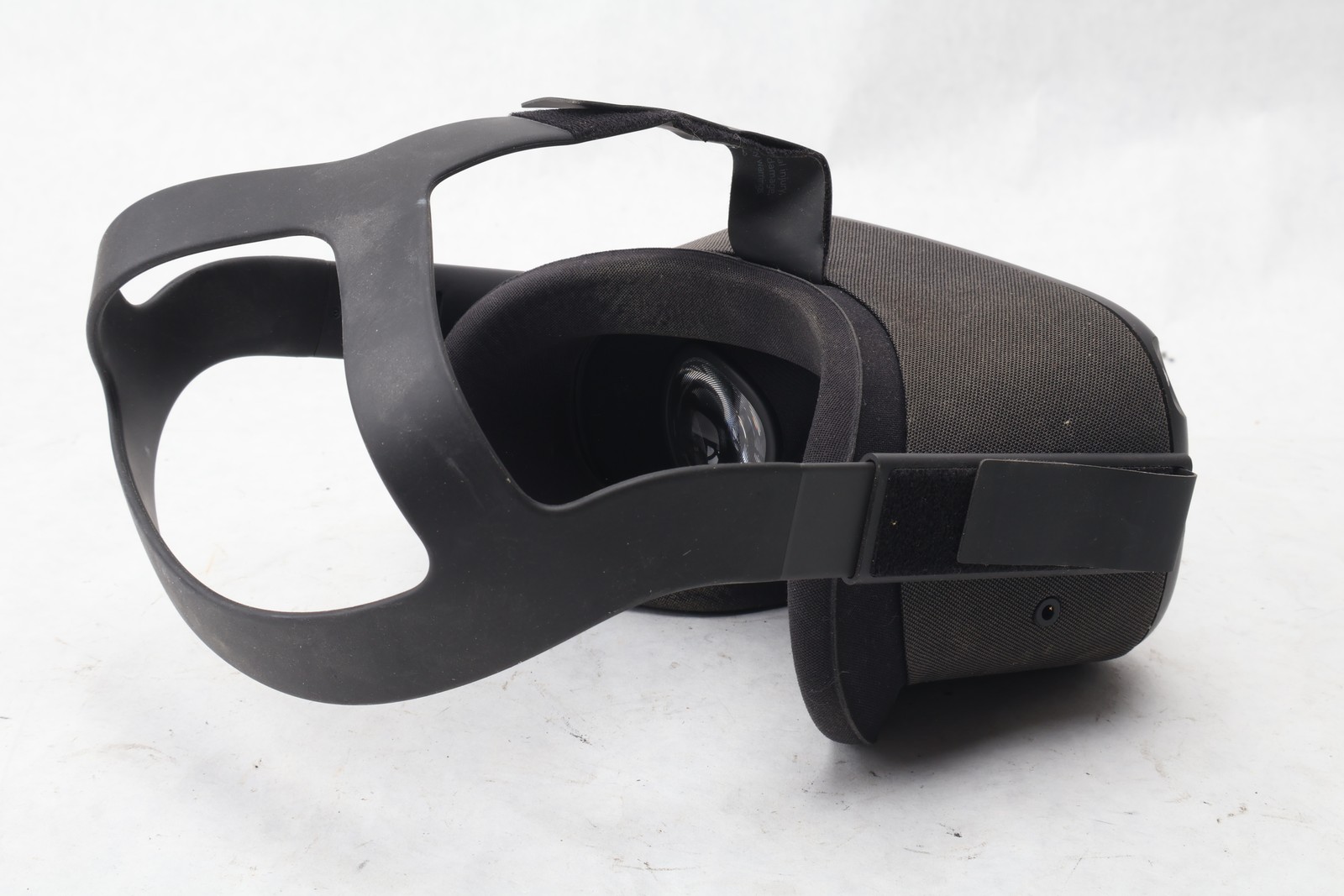 Oculus Santa Cruz Dev Kit GM-E Standalone VR Headset Rare