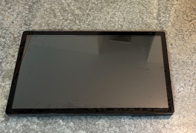 Locked MicroTouch 21.5" LCD All-In-One - Android - IC-215P-AA2