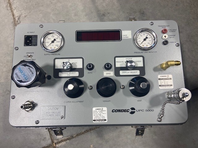 Condec UPC5000 / UPC5000BDAA Pressure Calibration Standard, 100/50/20 PSI - NEW