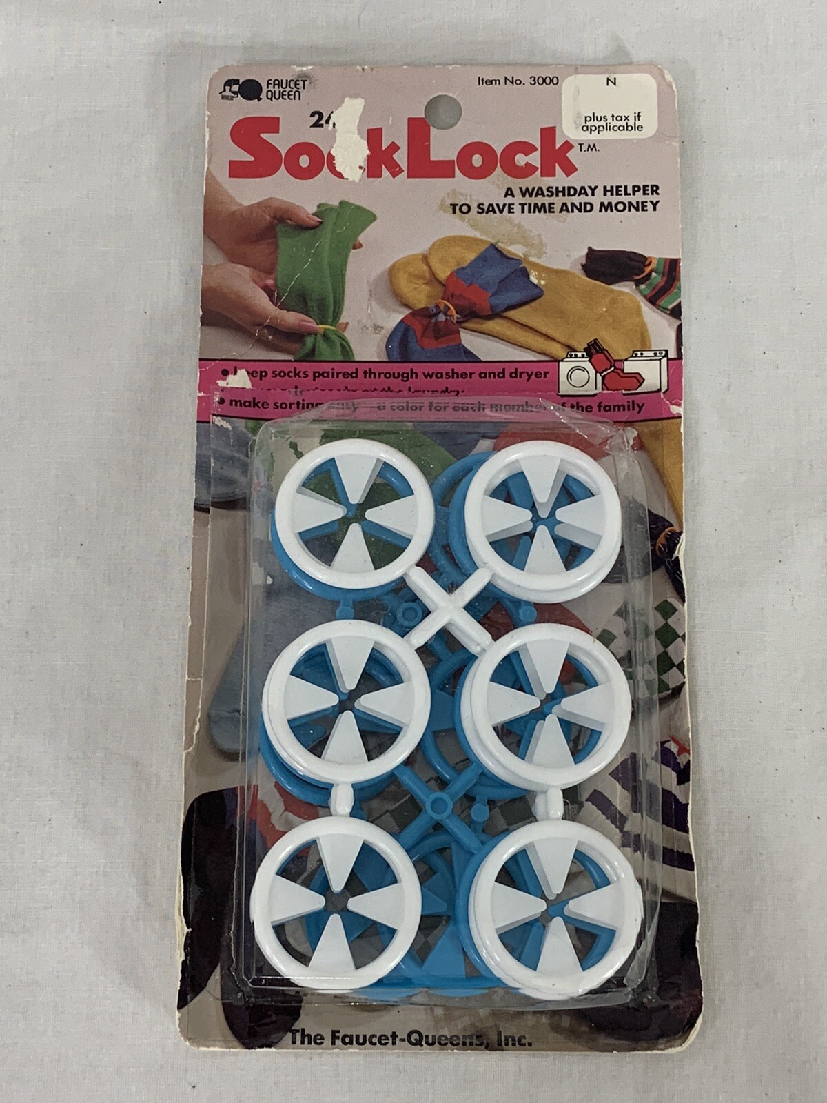 24 pcs. ~ Vintage "SOCK LOCK" locks for keeping socks paired in the laundry