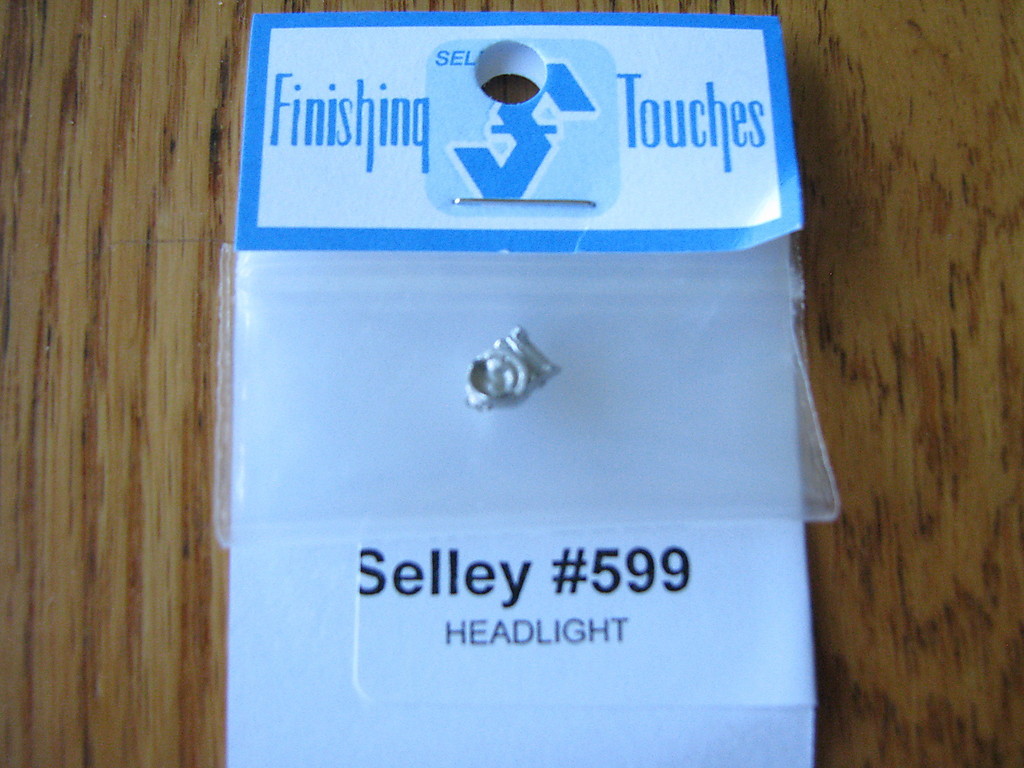 Selley HO #599 Headlight (Light Cast Metal Kit)