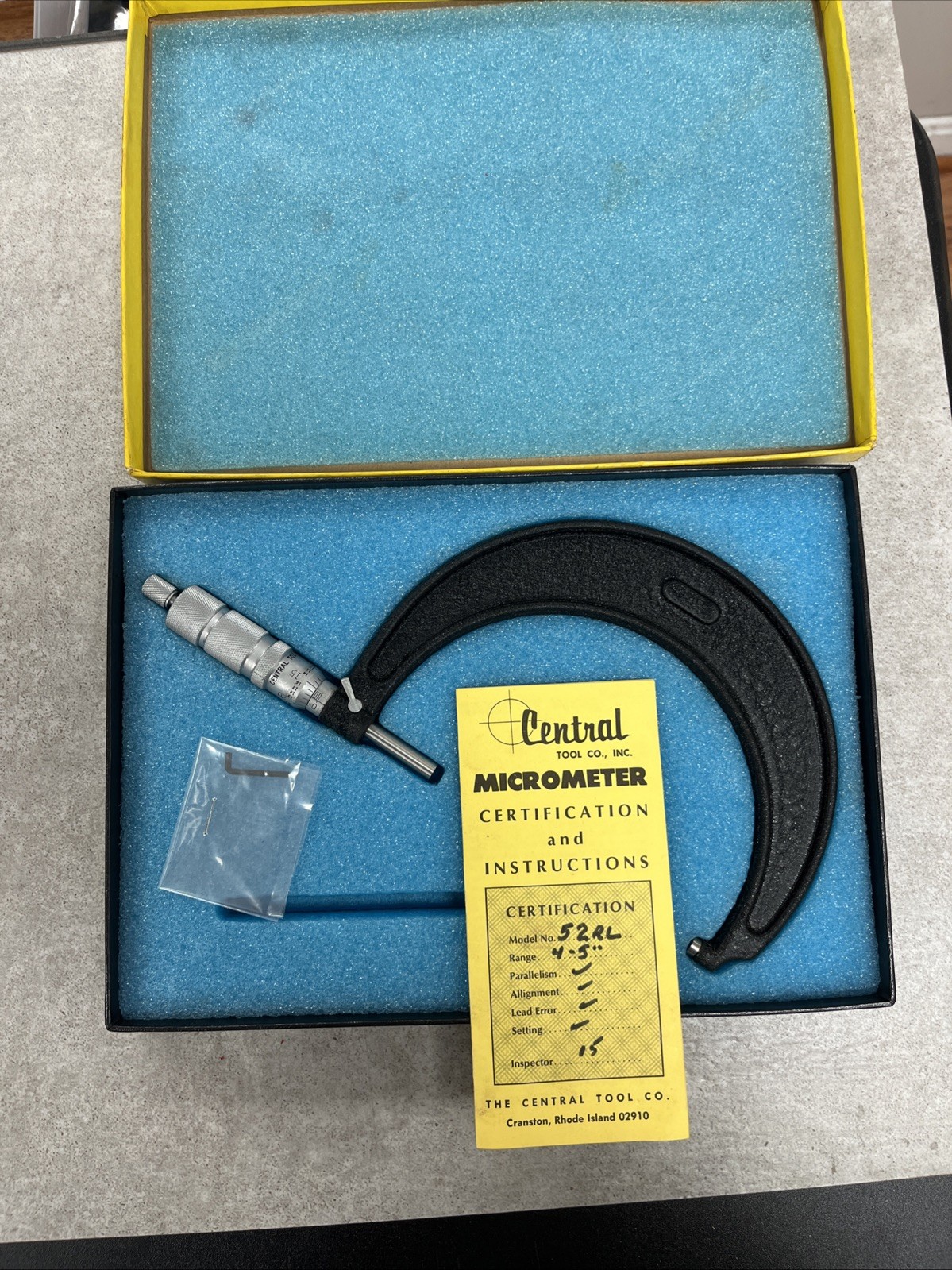CENTRAL TOOL CO. 4"-5" OUTSIDE MICROMETER 52RL, USA