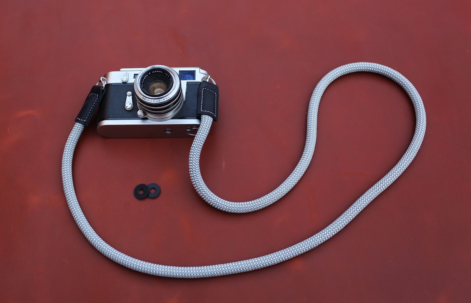 Spotted Climbing Rope Camera Strap | Crimson & Ash Grey