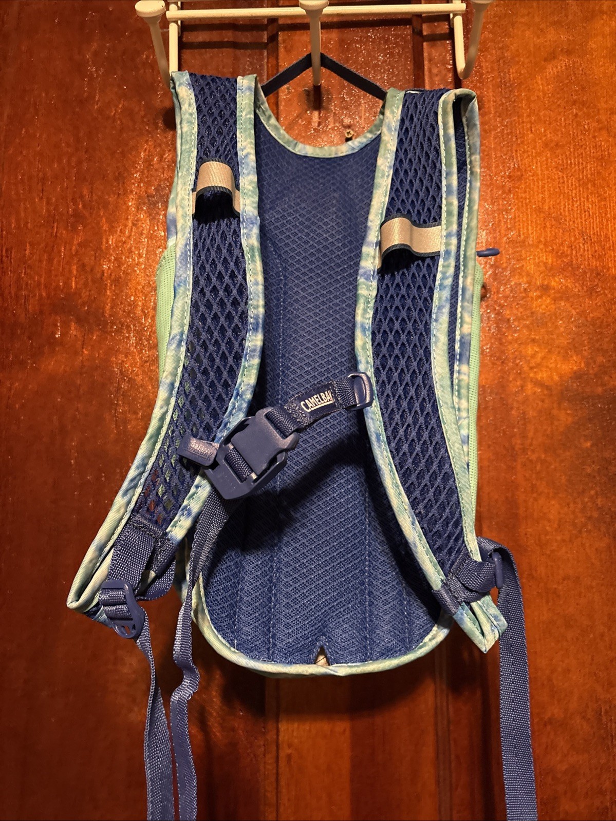 camelbak mini m.u.l.e. kids hydration backpack