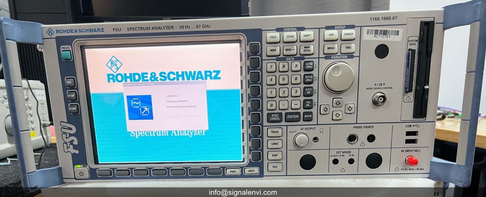 Rohde & Schwarz FSU67 - B4/B10/B18/B21/K7/K30/K40  -  67 GHz Spectrum Analyzer