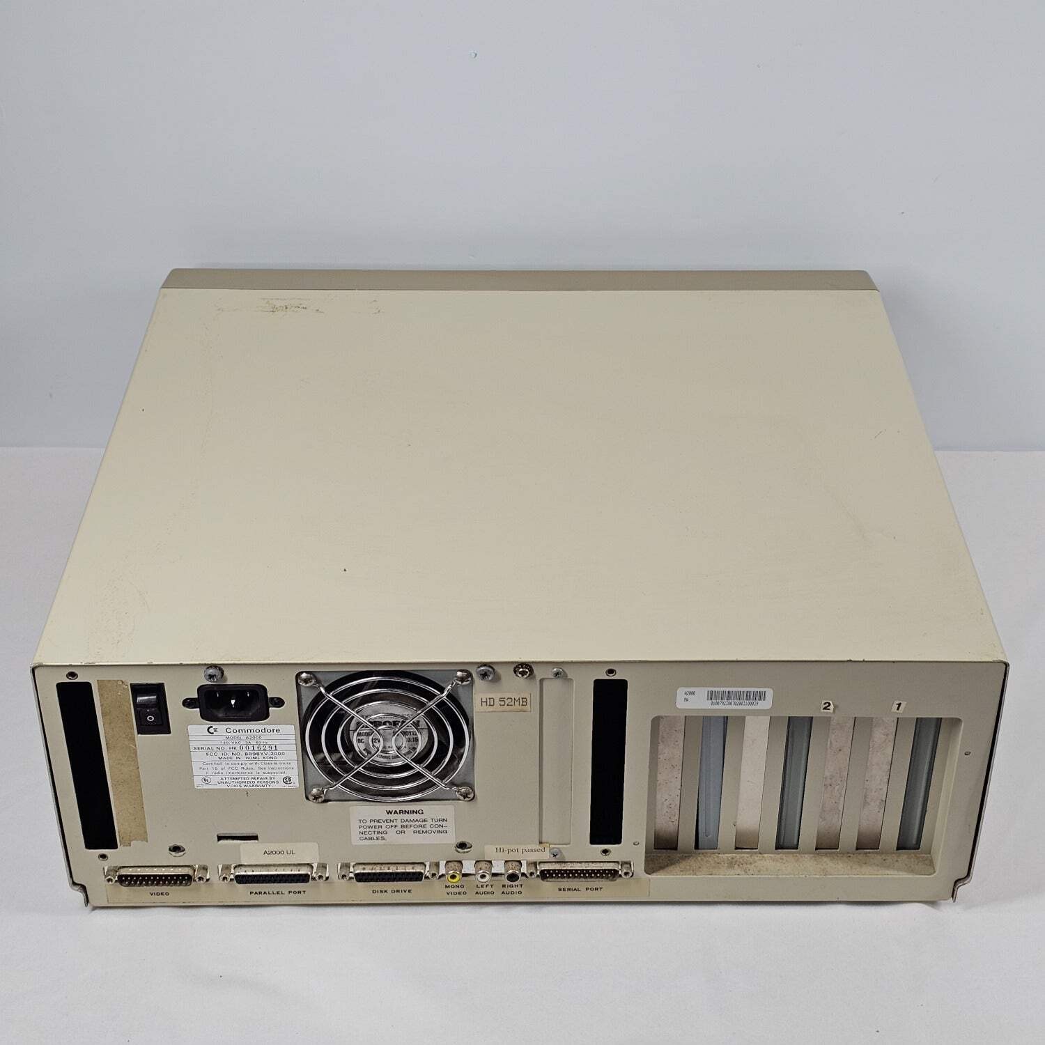 Commodore Amiga 2000HD Vintage Personal Computer A2000