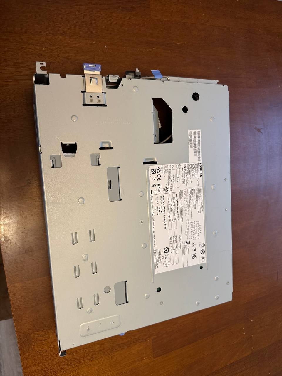 IBM Toshiba 4900-777 POS Terminal – Intel i3-9100E – Tested – No RAM / No SSD