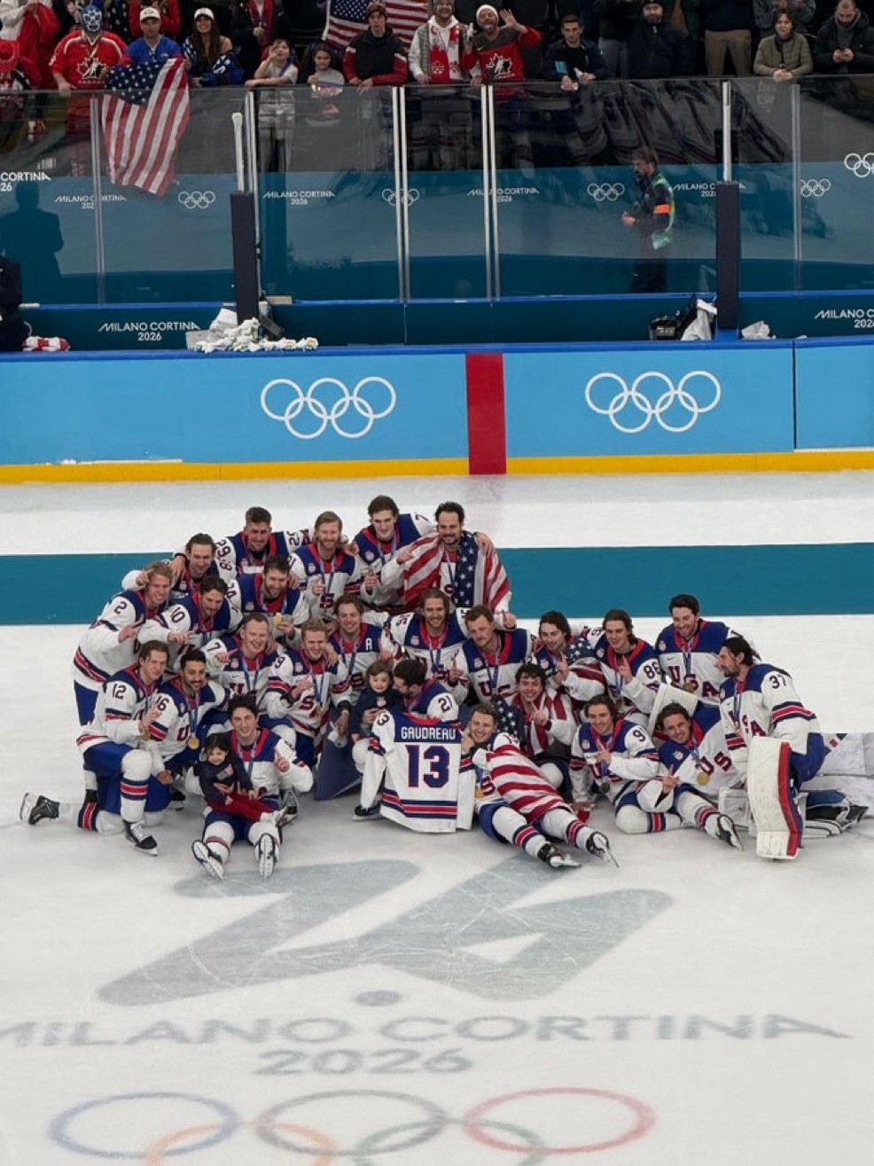 TEAM USA 2026 OLYMPIC GOLD MEDAL MENS HOCKEY 8X10 PHOTO