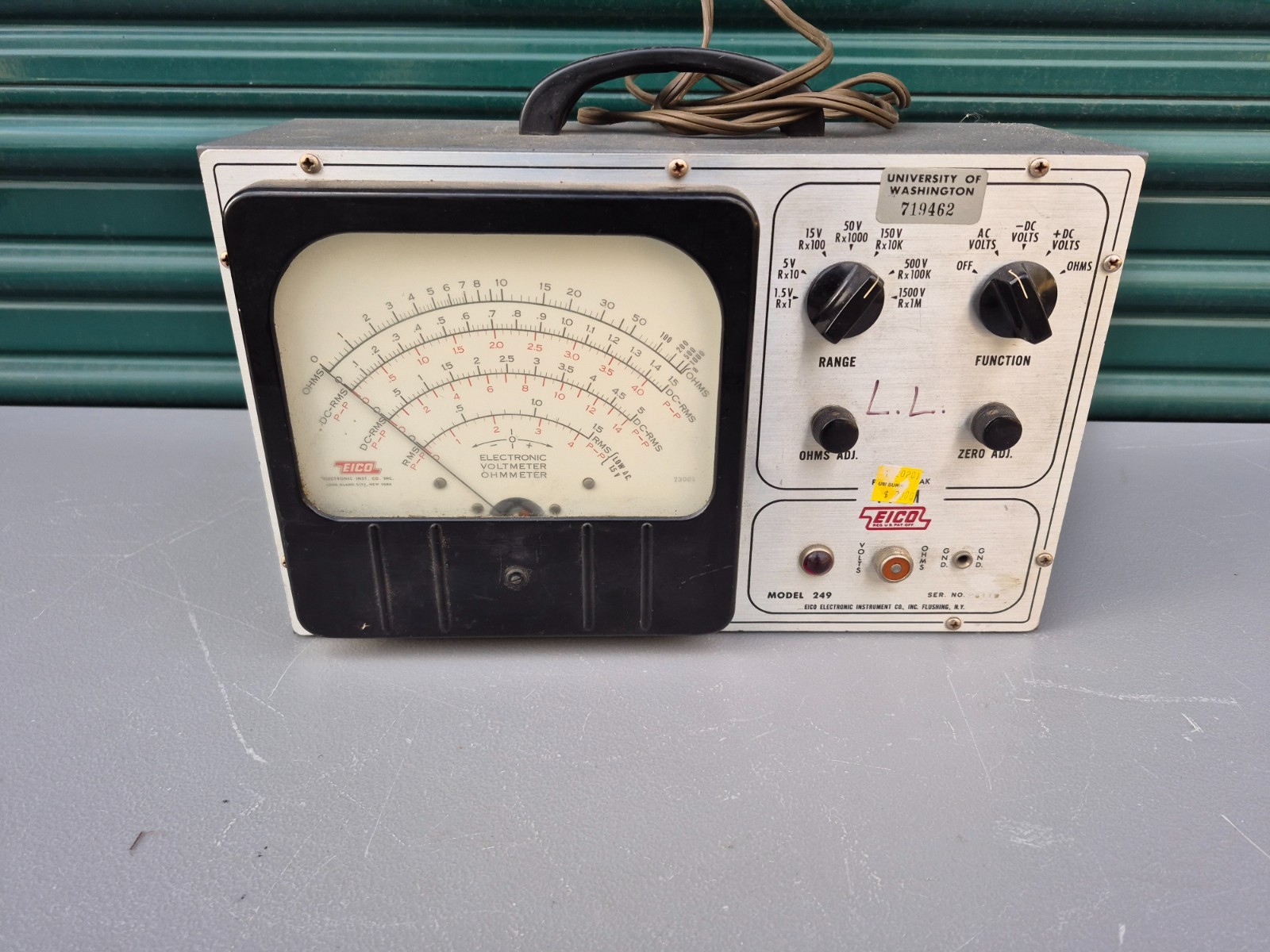 EICO 249 Peak to Peak Vacuum Tube Voltmeter Tested and Working