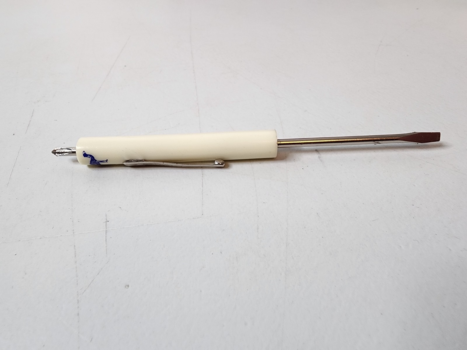 CAMEL Cigarette Philips Head Screwdriver Brush w/Clip Vtg Advertising 6" Long