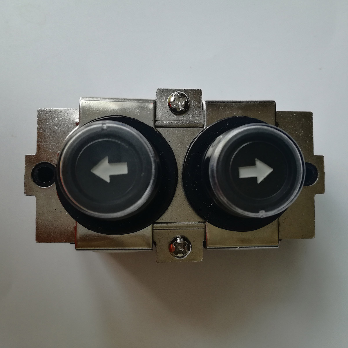 1PC LA137 Waterproof Electric Crane Pushbutton Switches Industrial Hoist Switch