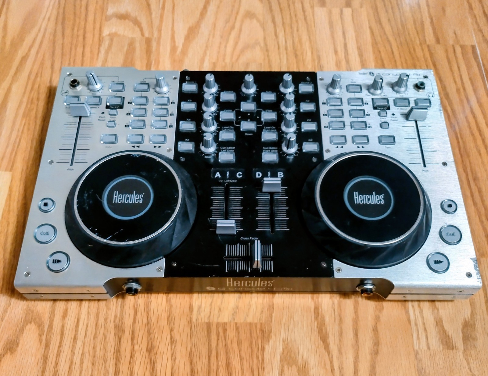 Hercules DJ Console 4-Mx Silver Mixing Controller Deck For (Parts Or Repair)