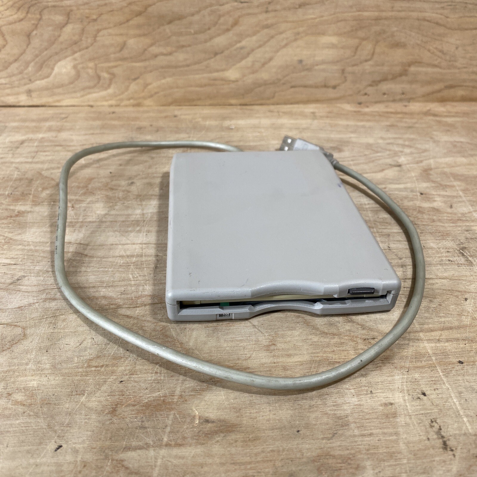 SmartDisk Ativa FDUSB-TM2 USB External 3.5" Floppy Disk Drive FDD