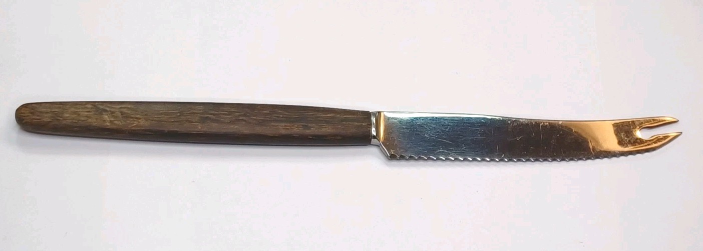 Vtg SKAUGUM 4.25" Serrated Cheese Knife W/ Wood Handle F/ Norway