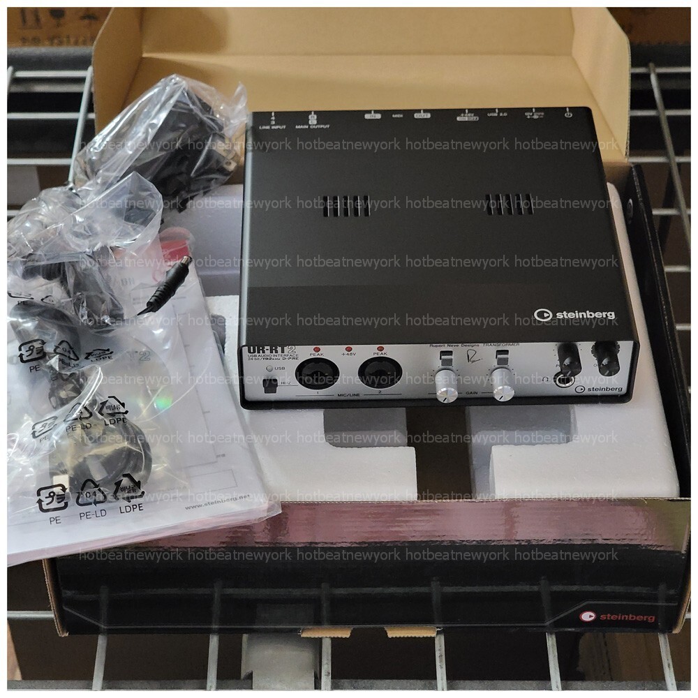 Steinberg UR-RT2 USB 2.0 Audio Interface 2 Rupert Neve STORE DEMO Complete