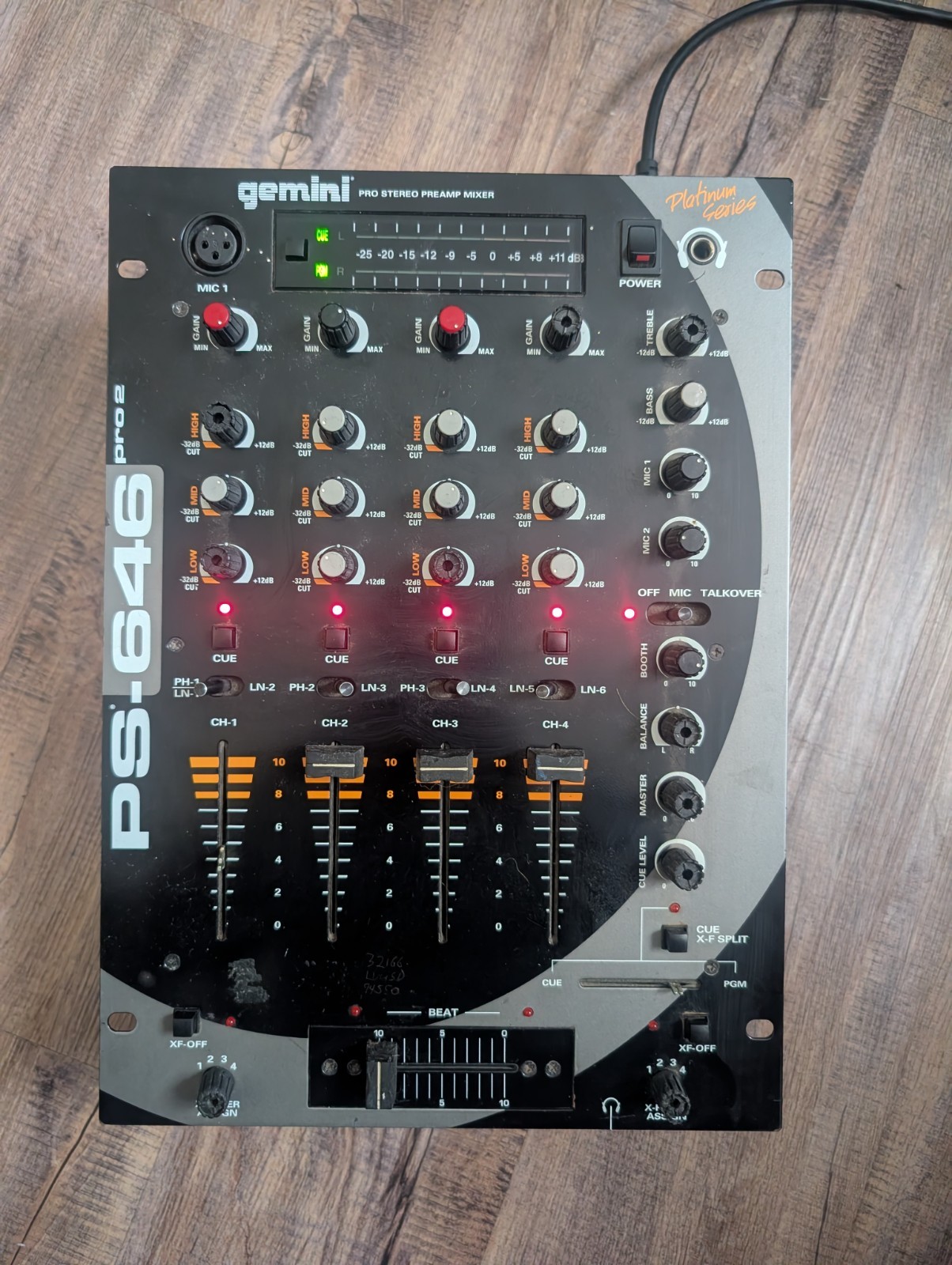 Gemini Platinum PS-646 Pro 2 Stereo Preamp 4 Channel Audio D.J. Mixer WORKS!