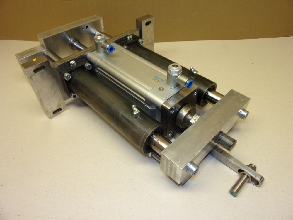 Pneumatic linear press module, conveyor belt lifter, DNC-63-80-PPV-A (PLIN0032)