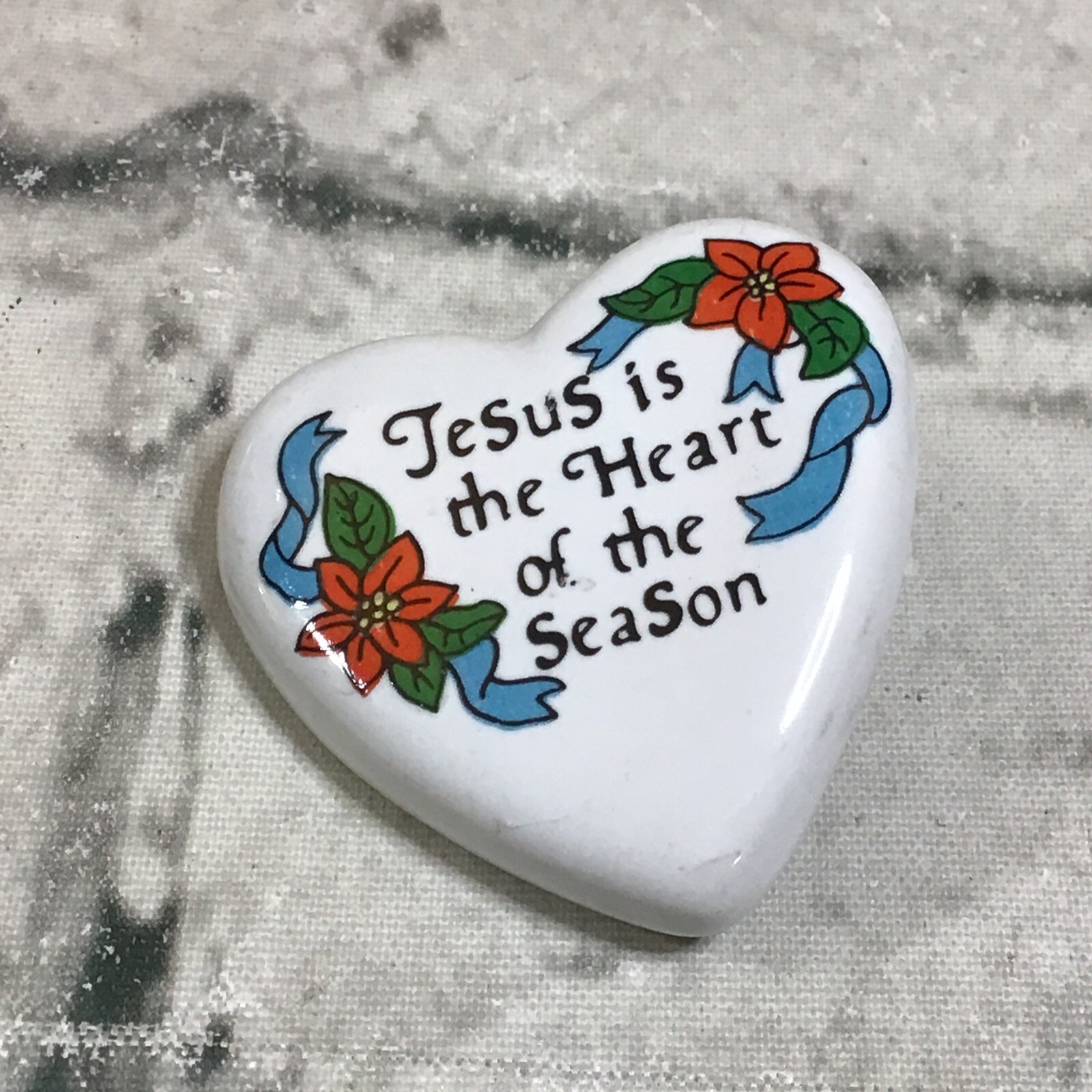 Jesus Is The Heart Of The Season VTG Heart-Shaped Brooch Christmas Pin