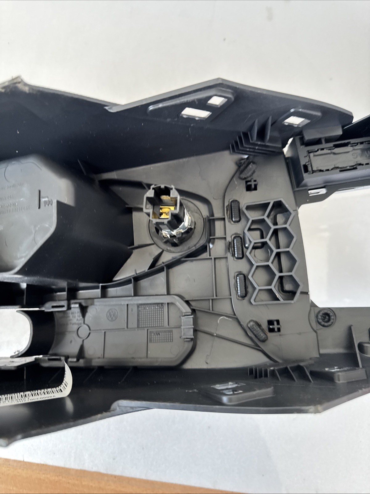 Volkswagen Polo 2021-2024 CENTRE CONSOLE SURROUND/CUP HOLDER 2G2863243