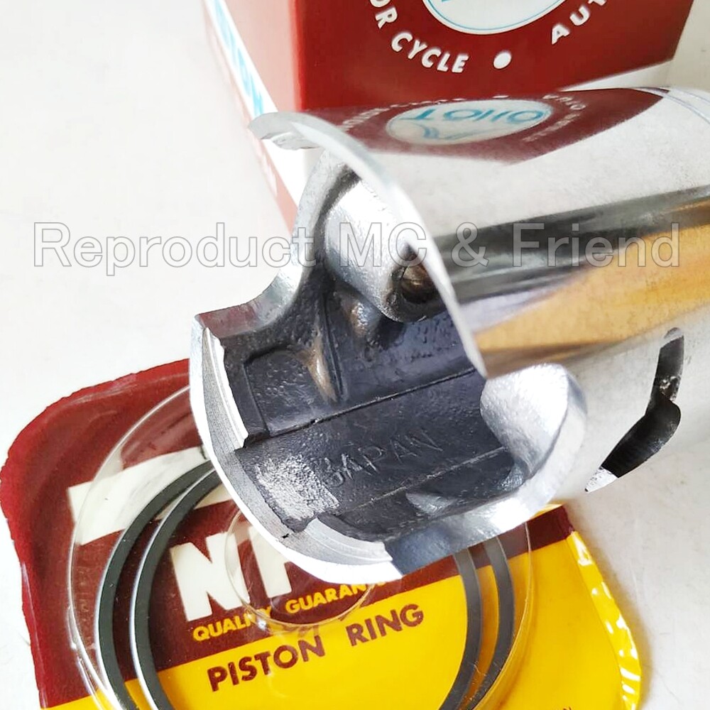 Kawasaki KD100 KE100 KH100 KM100 KV100 Piston + Rings Set Oversize 0.50 (Japan)