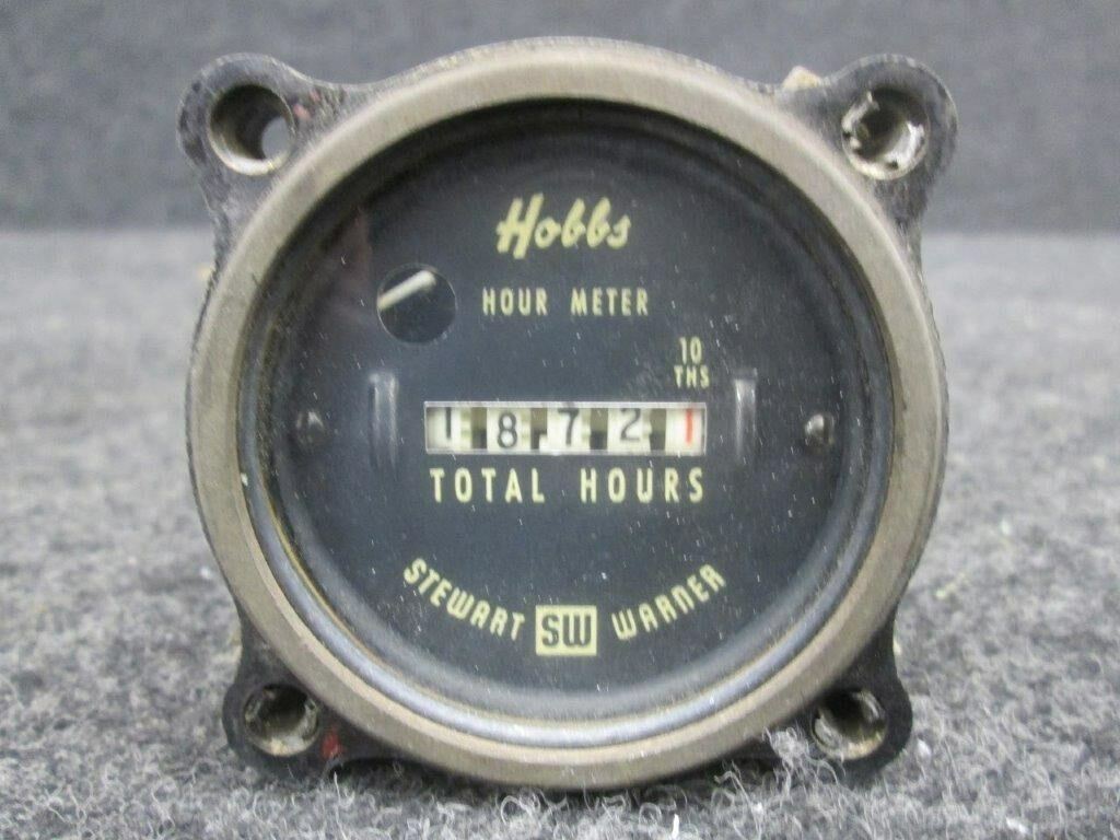 M 5611 Stewart Warner Hour Meter