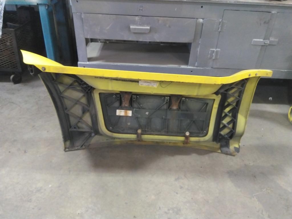 For 2017 PETERBILT 579 SIDE FAIRING Right , MD