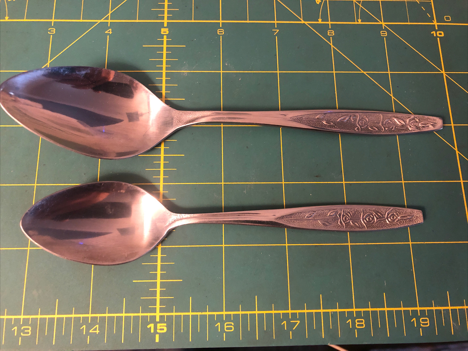 Customcraft Stainless Taiwan Floral Rose Design Flatware 5 Pc Set Service For 1