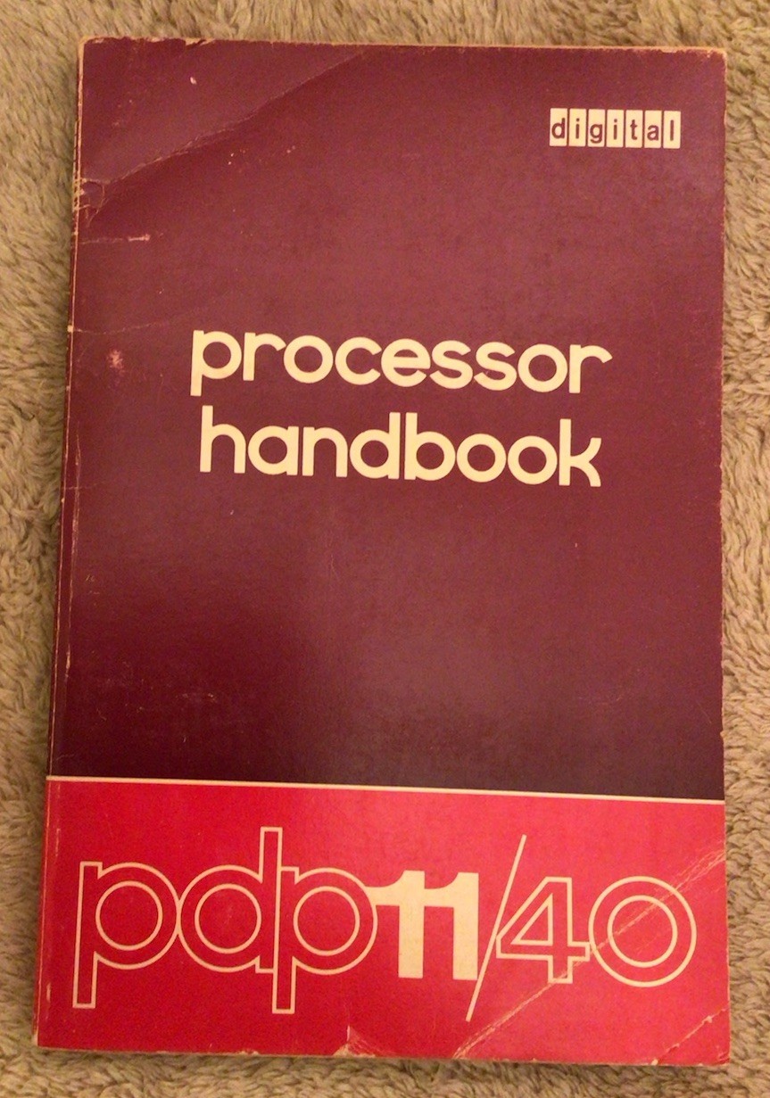 1972 Digital Equipment Corporation PDP-11/40 processor handbook