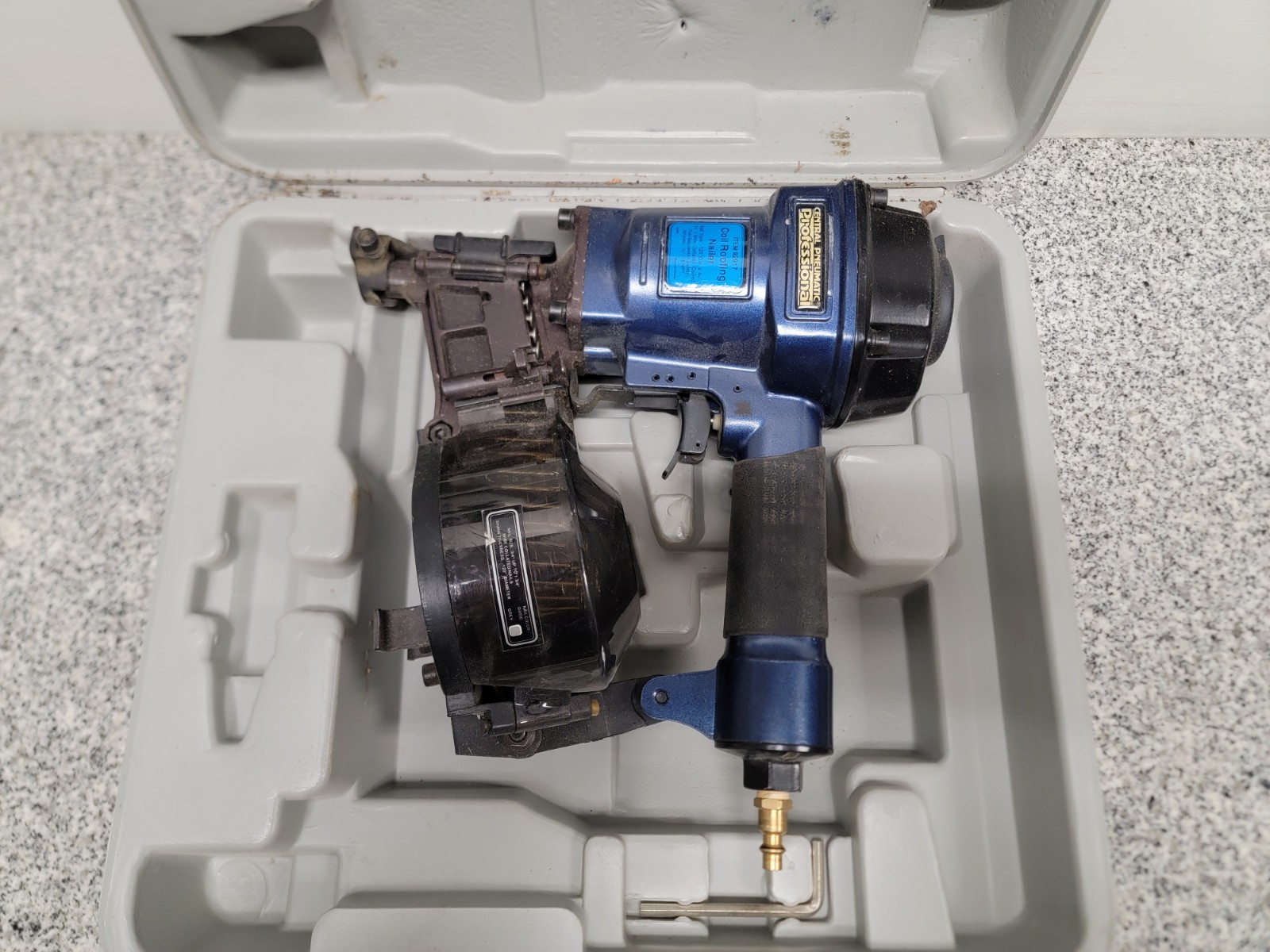Central Pneumatic Coil Roofing Nailer Model 92917